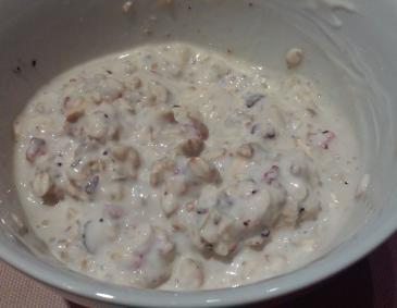 Frühstücksmüsli mit Joghurt Frühstücksmüsli mit Joghurt