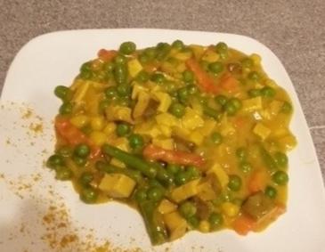 Gemüse-Tofu-Curry Gemüse-Tofu-Curry