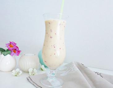 Nektarinen-Joghurt Shake Nektarinen-Joghurt Shake