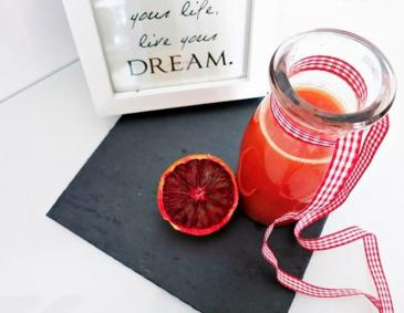 Mango-Blutorangen Smoothie Mango-Blutorangen Smoothie