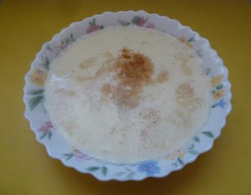 Buttermilchsuppe mit Birnen Buttermilchsuppe mit Birnen