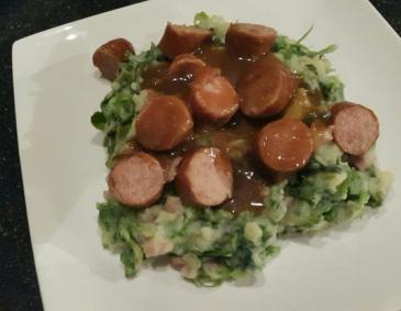 Endivien-Kartoffel-Stampf mit Rauchwurst Endivien-Kartoffel-Stampf mit Rauchwurst