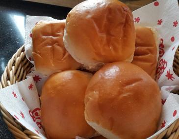 Milchbrötchen Milchbrötchen