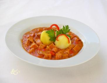 Leberkäsegulasch Leberkäsegulasch