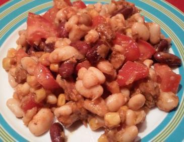 Tomaten-Bohnensalat mit Thunfisch Tomaten-Bohnensalat mit Thunfisch