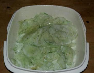Leichter Gurkensalat Leichter Gurkensalat