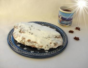 Topfen-Rosinen-Stollen Topfen-Rosinen-Stollen