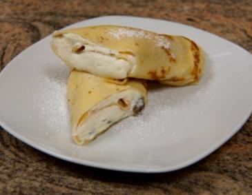 Topfenpalatschinken Topfenpalatschinken