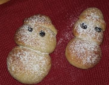Dinkel-Schneemänner Dinkel-Schneemänner
