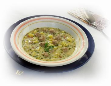 Kartoffelsuppe Mit Hackbällchen Kartoffelsuppe Mit Hackbällchen