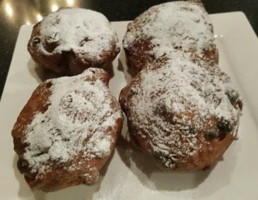 Oliebollen traditionell Oliebollen traditionell