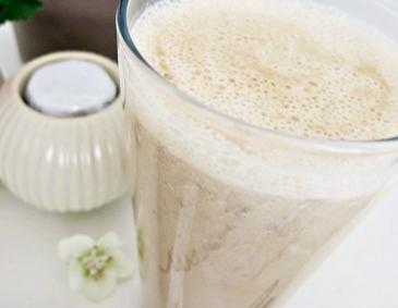 Plum Latte Macchiato Plum Latte Macchiato