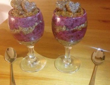 Heidelbeer-Schicht-Dessert Heidelbeer-Schicht-Dessert