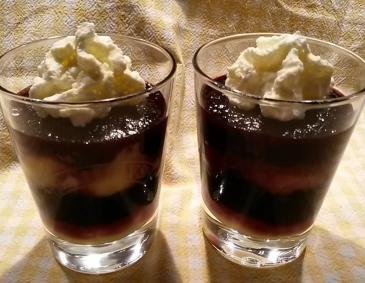 Vanille-Brombeercreme Vanille-Brombeercreme