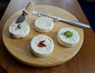 Käseherstellung - Doppelrahm-Frischkäse Käseherstellung - Doppelrahm-Frischkäse