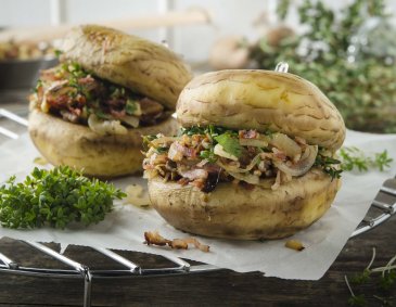 BBQ-Pilzburger mit Speckfülle BBQ-Pilzburger mit Speckfülle
