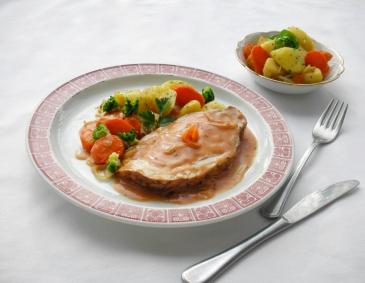 Schweinsbraten Mit Gemüsesauce Schweinsbraten Mit Gemüsesauce