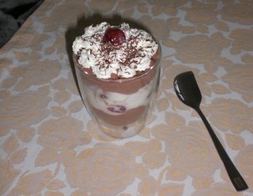 Schwarzwaldbecher Schwarzwaldbecher