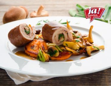 Saltimbocca vom Truthahn mit Süßkartoffelgröstl Saltimbocca vom Truthahn mit Süßkartoffelgröstl