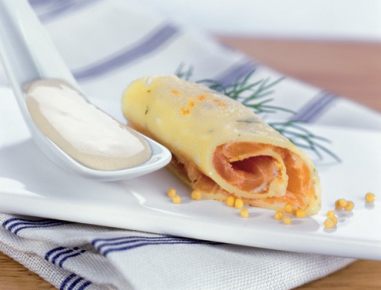 Palatschinken mit Räucherlachs