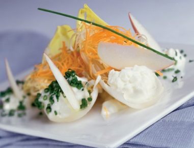 Chicoréesalat mit Äpfeln