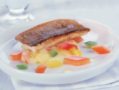 Saiblingsfilet mit Paprikapolenta