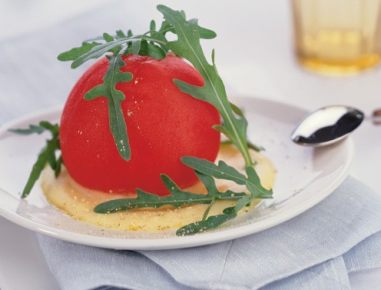 Überbackene Mozzarella-Tomaten mit Cremepolenta