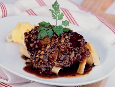 Vanillerostbraten mit Bandnudeln