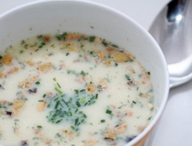 Kartoffelsuppe mit Steinpilzen