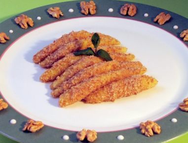 Nussnudeln mit Bratapfelcreme