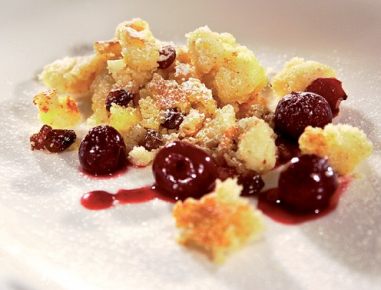 Grießschmarren mit Vanilleweichseln