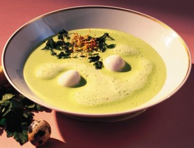 Petersilwurzel-Rahmsuppe