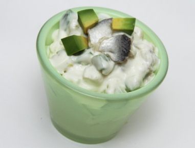 Heringssalat mit Avocado