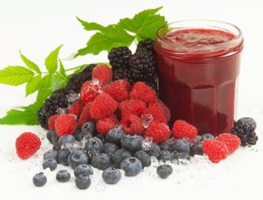 Kaltgerührte Beerenmarmelade
