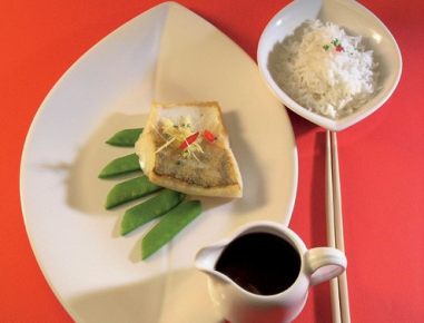 Zanderfilet in Teriyaki-Ingwer Sauce mit Basmatireis