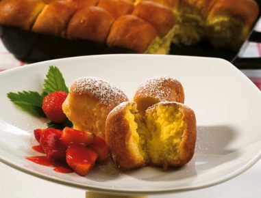 Topfenbuchteln mit Erdbeer-Ragout