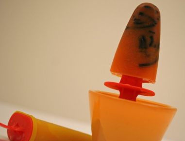 Halloween Eislutscher mit Lakritze
