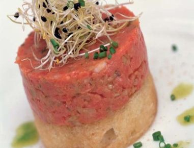 Tatar vom Limousin-Rind mit Schnittlauchöl