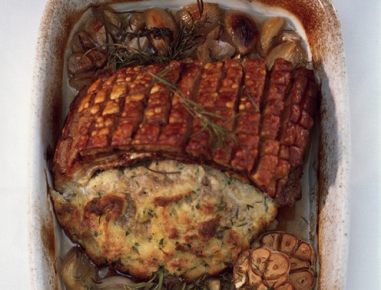 Gefüllte Schweinsbrust mit Karottennudeln