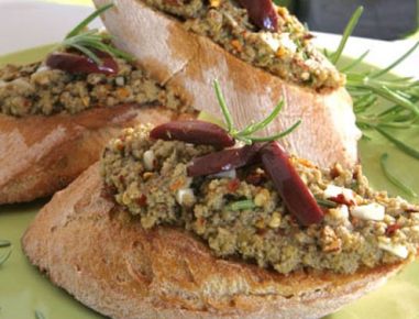 Bruschetta mit Oliventapenade