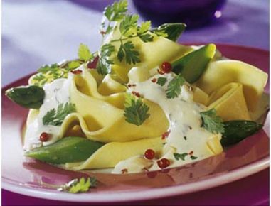 Pasta mit Käsesauce