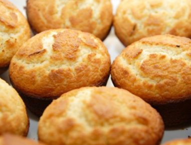 Muffins mit Feta-Käse