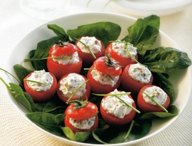 Tomaten gefüllt mit Chavroux