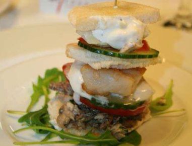 Fisch Tramezzini Türmchen