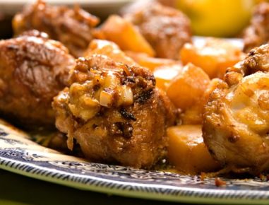 Pollo con pina (Huhn auf portugiesische Art)