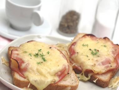 Toast Hawaii