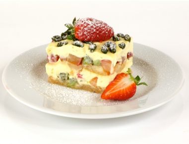 Tiramisu mit Erdbeeren