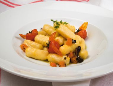 Erdäpfel-Kürbisgnocchi mit Kürbiskerntapenade