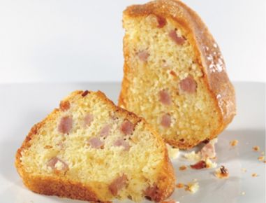 Pikanter Käse-Gugelhupf
