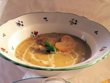 Hühnereinmachsuppe